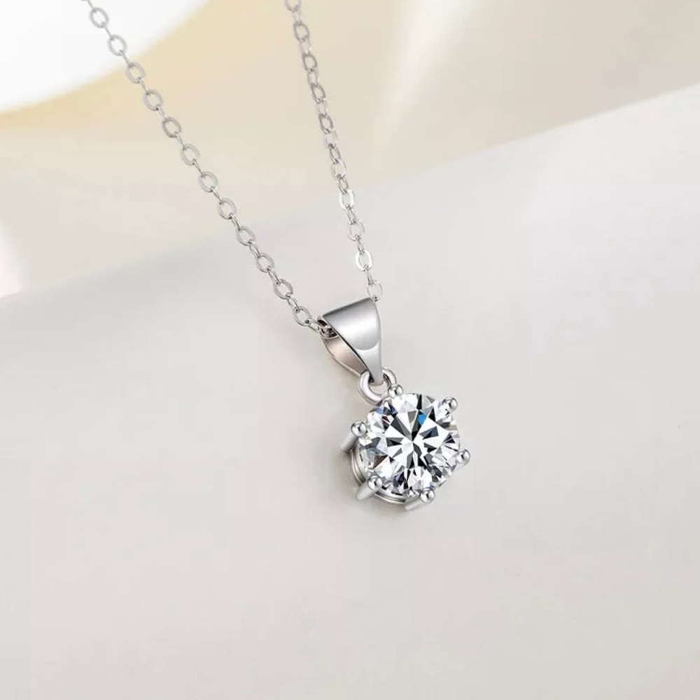 Gorgeous 2CT Moissanite Pendant Necklace 925 SS GRA certified - Picture 4 of 14